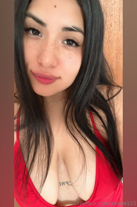 Ashlee115