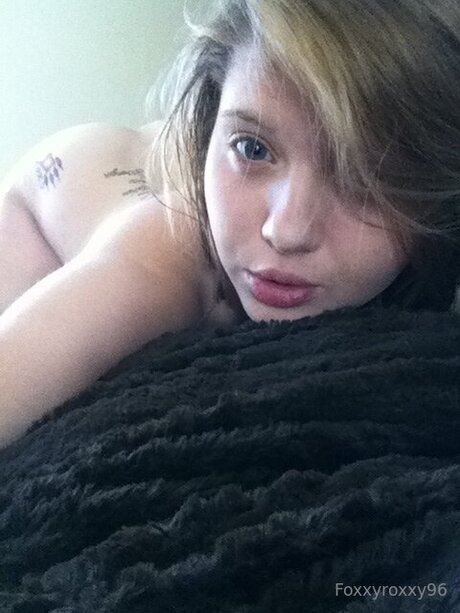 Foxxyroxxy96
