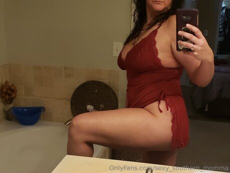 Sexy Southern Momma