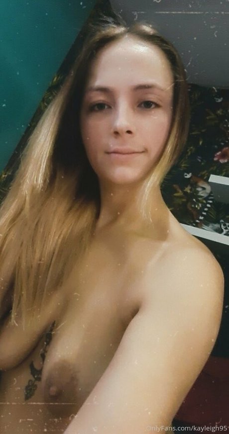 Kayleigh95