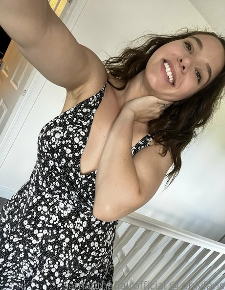 Samanthaflairofficial