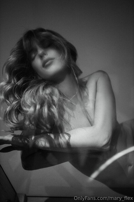 Mary Flex