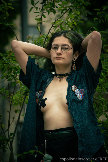 Poilsdesorcier Efree