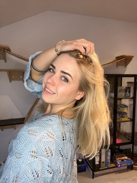Bellablondofficial