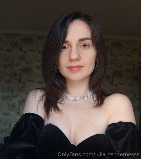 Julia Tendernesss