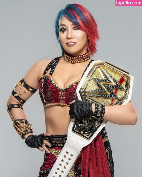 Asuka Wwe
