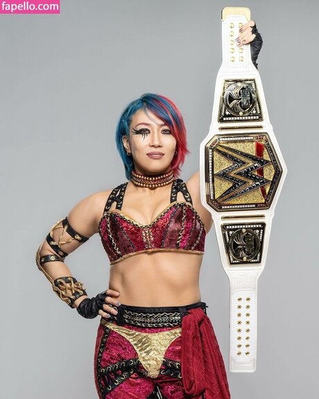 Asuka Wwe