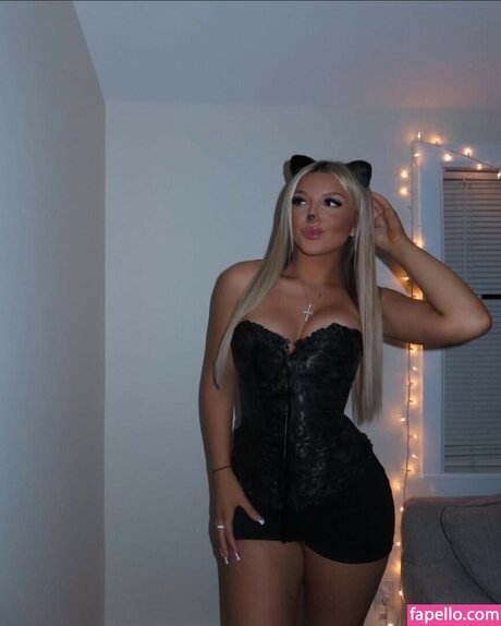 Nikkidalessandro22