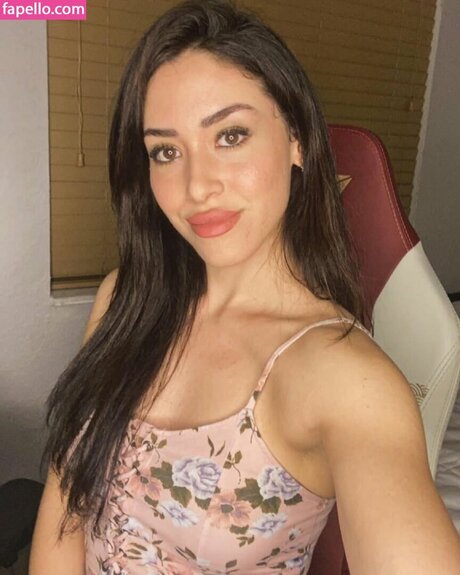 Maricel Freire Hotwife