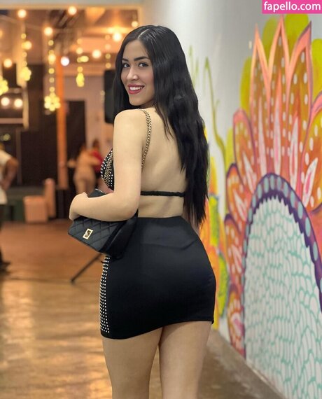 Maricel Freire Hotwife