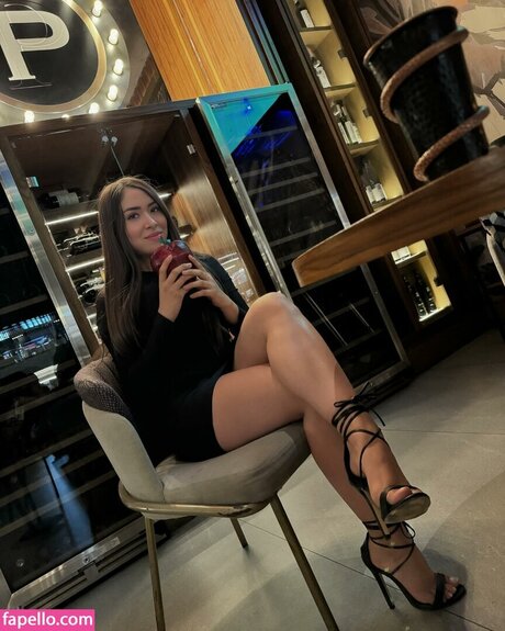 Maricel Freire Hotwife