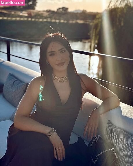 Maricel Freire Hotwife