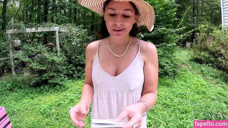 Getting Grounded With Jenna