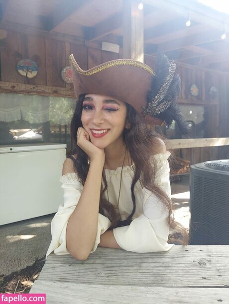 Alinefouche  nude leaked OnlyFans photo