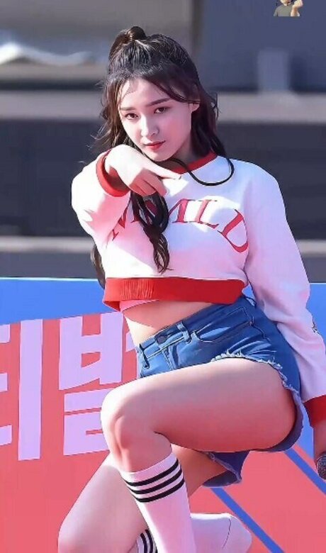 Nancy Momoland