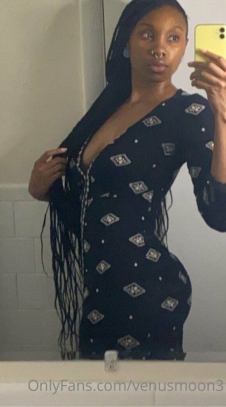 Venusmoon3