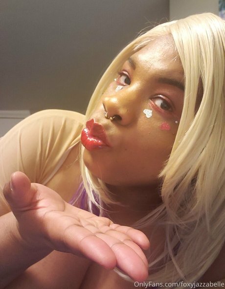Foxyjazzabelle