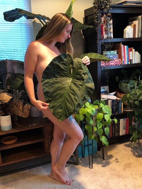 The Bikini Botanist