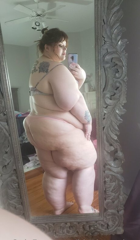 Bbwbeccabae