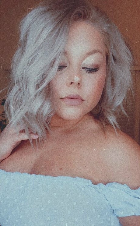 Xxxhookedonbrookefree