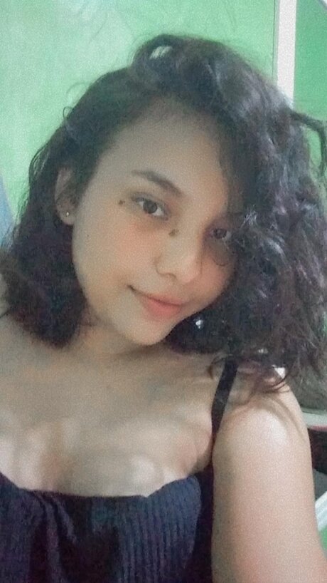 Mikaely Santos De Almeida