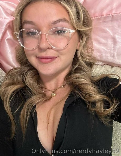 Nerdyhayley69