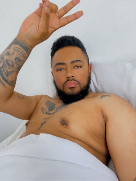 Ikillgiants  nude leaked OnlyFans photo