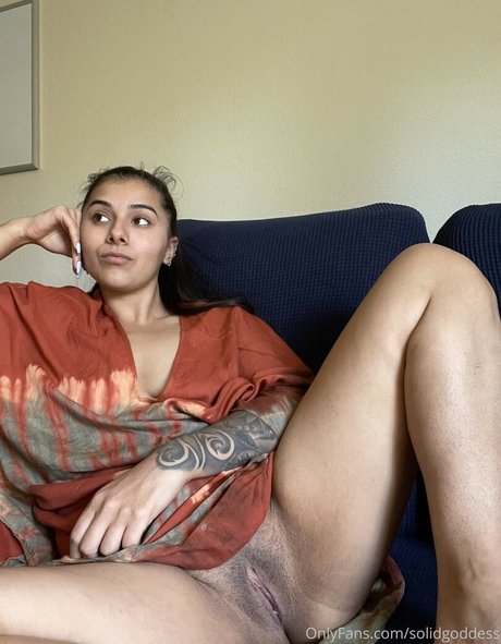 Solidgoddesss97