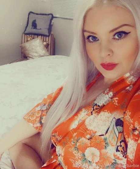 Curvaceousbarbie
