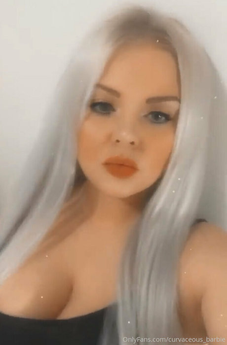 Curvaceousbarbie
