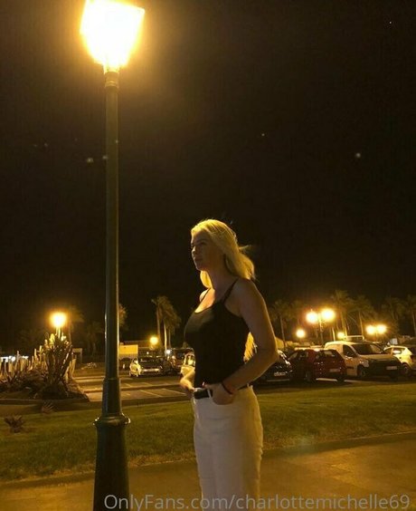 Charlottemichelle69