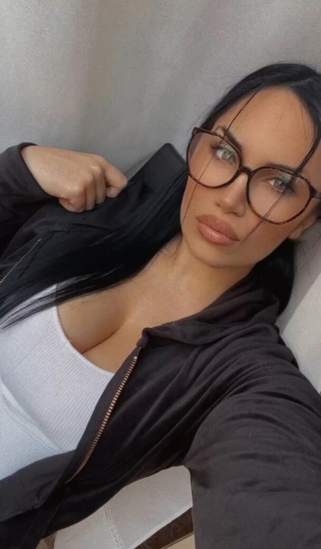 Dhmhtrakatee  nude leaked OnlyFans photo