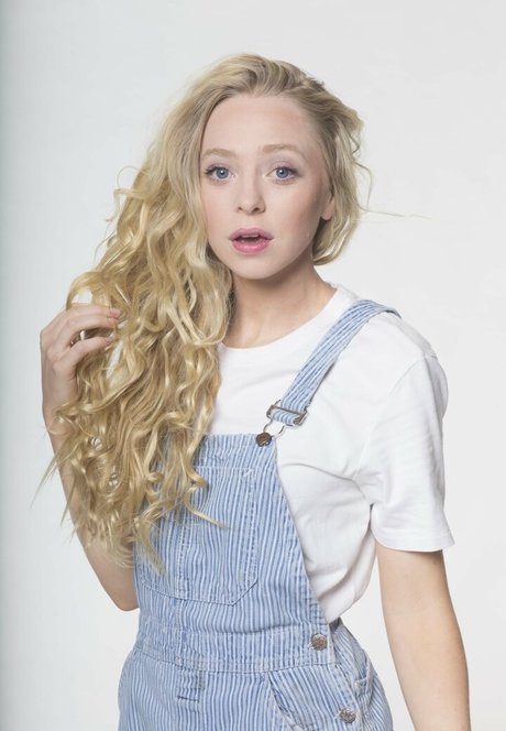 Portia Doubleday