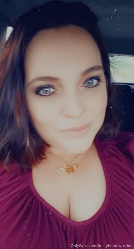 Bustyhomewrecker