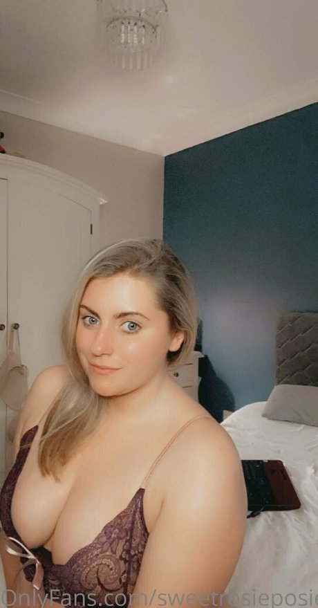 Sweetrosieposie