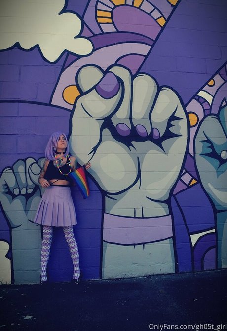 Gh05tgirl