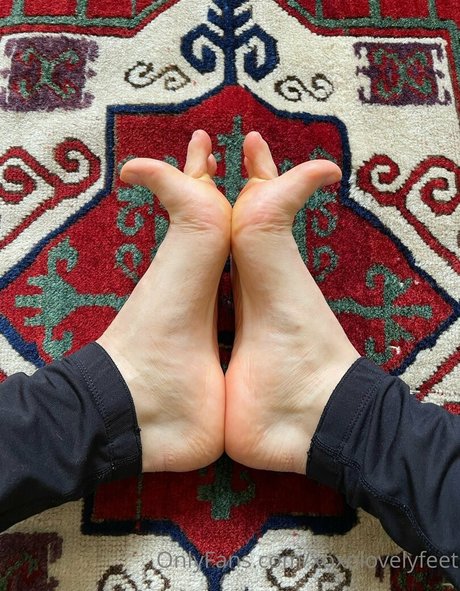Xoxolovelyfeet