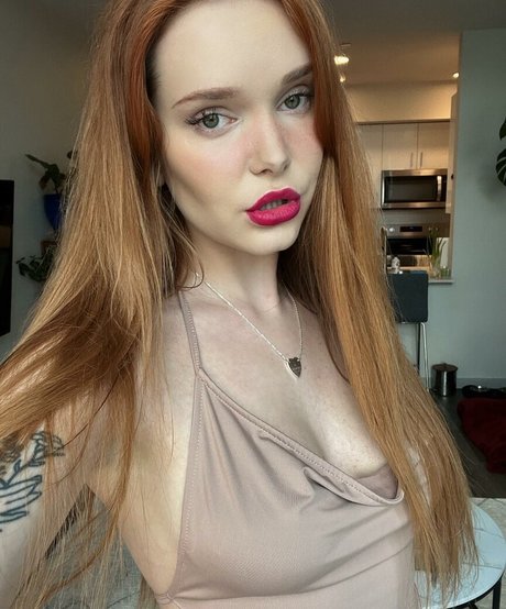 Chloefoxxe