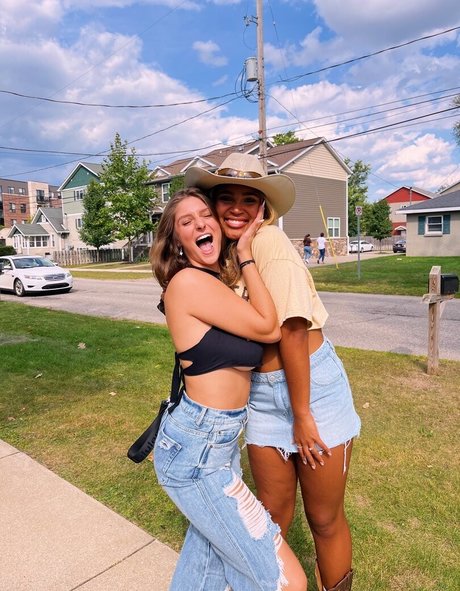 Efiyenia Stavropoulos