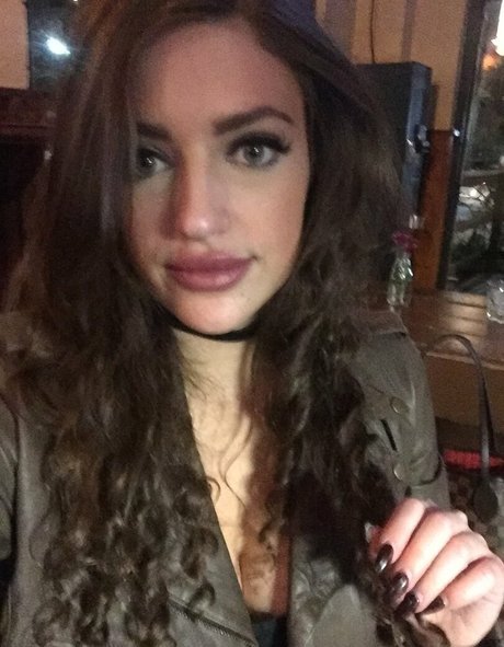 Lauren Bedford Russell