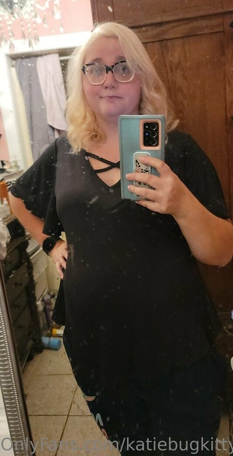 Katiebugkitty122