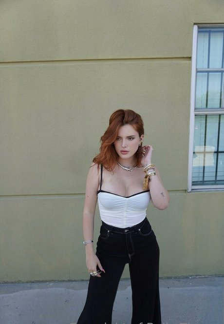 Bella Thorne