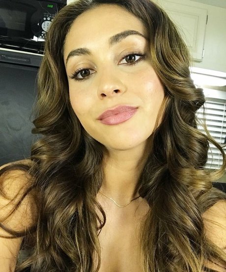 Lindsey Morgan