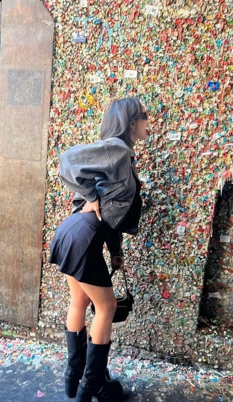 Sssniperwolf