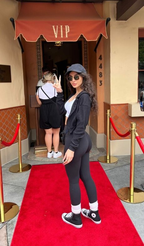 Sssniperwolf