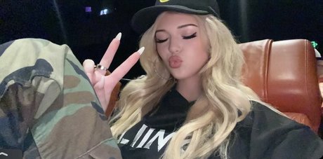 Loren Gray