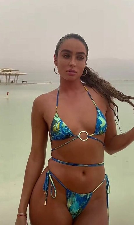 Sommer Ray