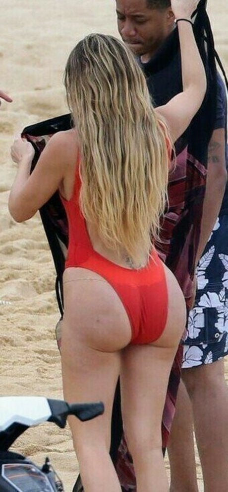 Khloe Kardashian