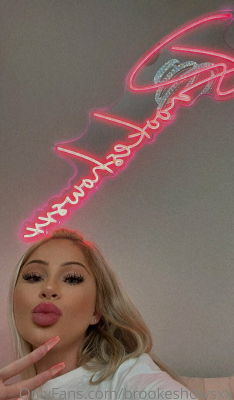 Brookeshowsxx