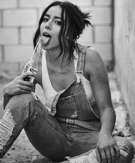 Chloe Bennet